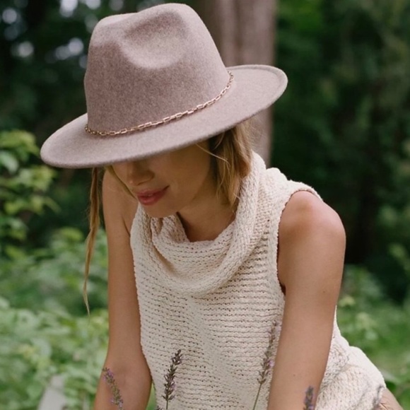 Anthropologie Wool Gold Tone Chain Link Trimmed Fedora Hat New With Tag - Picture 4 of 9